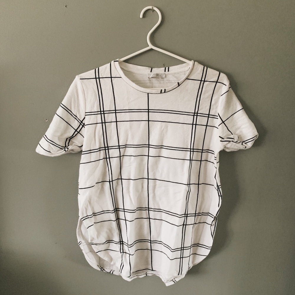 ☆ Zara Geometric Tshirt ☆
